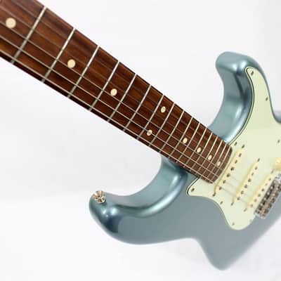 2019 Fender Vintera '60s Stratocaster with Pau Ferro Fretboard - Ice Blue Metallic image 8