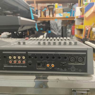 Roland VS1680 image 6