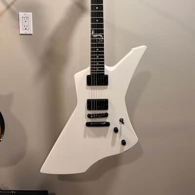 ESP LTD Snakebyte Signature - White image 3