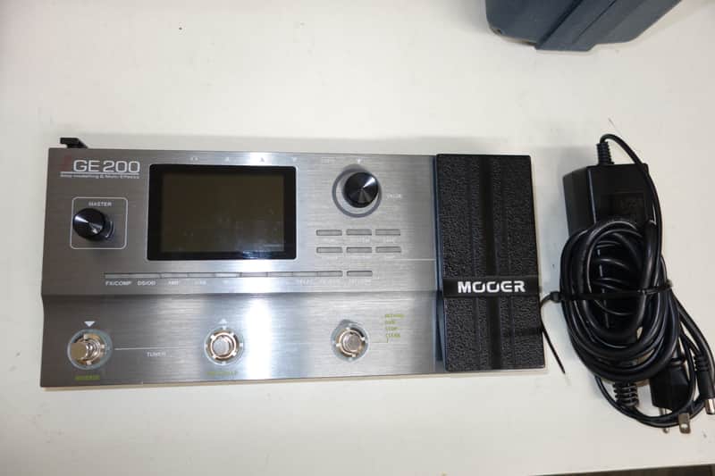 Mooer GE-200