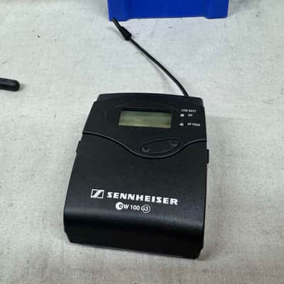 Sennheiser Evolution G4 Wireless 100 Series EM 100 em100 G4 True Diversity Receiver with Wireless Transmitter - A1 Band with ME-3ew Headset Microphone + SK 100 sk100 G3 Bodypack Transmitter image 7