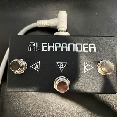 Alexander Pedals Luminous Phaseshifter 2023 - Present White w/ Expander Switch image 3