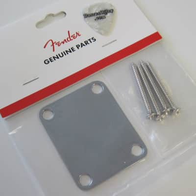 Fender Neck Plate Plain Chrome 0991447100