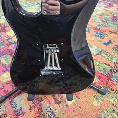Squier Stratocaster - Black image 7