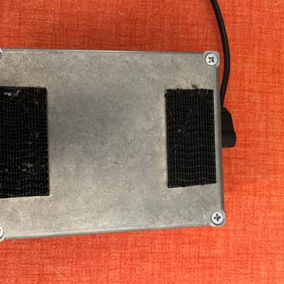 Analog Fox Voodoo Fuzz Gt402i (Germanium Fuzz Face Clone with Hendrix Mod) image 5