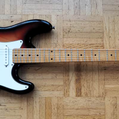 VIDEO! 1970s MIJ Pre-lawsuit "Winner" (Chushin Gakki/Cimar-style) guitar - pro setup, player ready image 2