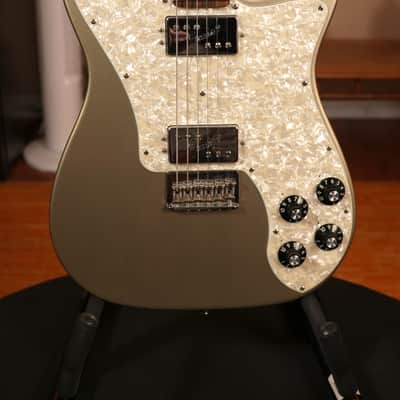 2017 Fender Limited Edition American Professional Telecaster Deluxe – Champagne w/ Solid Rosewood Neck, OHSC & COA image 5