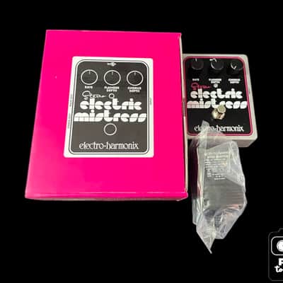 Electro-Harmonix Stereo Electric Mistress Flanger / Chorus 2007 - Present - Black / Pink - X18859 image 1