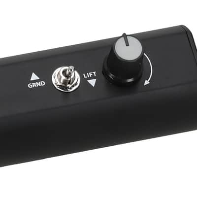 On-Stage DB100 DI Box Converts Audio to Balanced Mic-level XLR out+Backpack image 2