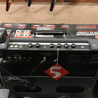 Fender Bassbreaker 18/30 2-Channel 30-Watt 2x12" Guitar Combo image 3