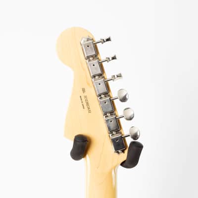 Fender MIJ Traditional II '60s Stratocaster 2022 Fiesta Red image 4