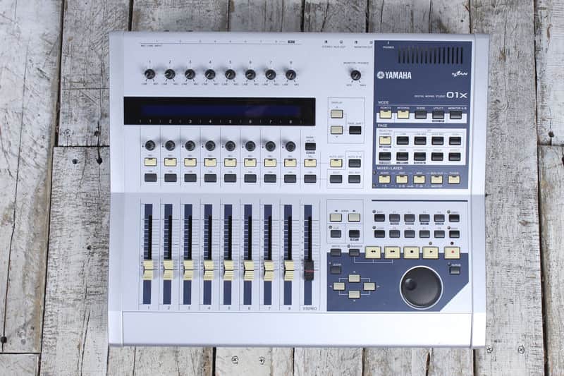 Yamaha 01X mLAN Digital Mixing Studio Controller and Mixer with Power Supply image 1