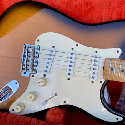 Fender American Vintage '57 Stratocaster 1990s - 2-Color Sunburst image 5