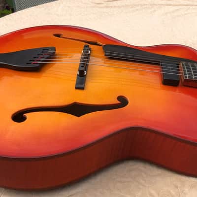 Left Handed Walsh 17" Archtop  Sienna Burst image 2