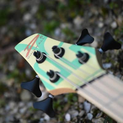 Dingwall John Taylor Signature 4-string - Primrose image 14