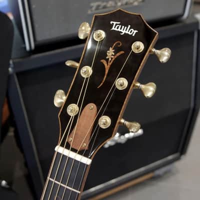Immagine Taylor T5 Custom Acoustic Electric Guitar - 2
