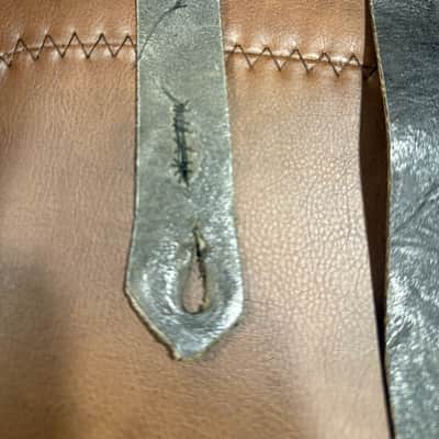 Guitar Center Vintage Leather Guitar Bass Strap -3.25" wide Black / Grey - Suede back- fixed ends image 7