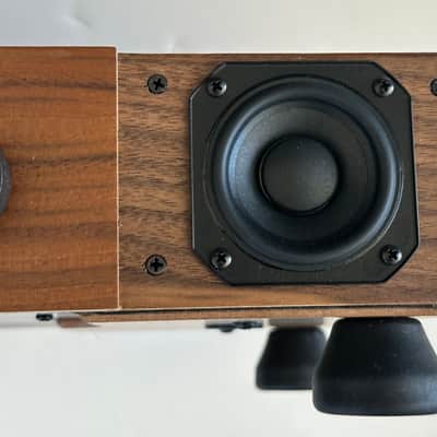 Gramavox Floating Vertical Turntable with Built in Speakers and Line Out - Walnut image 4
