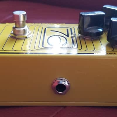 SolidGoldFX 76 Octave Fuzz Montreal Canada image 4