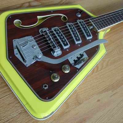 Domino California Rebel 1967 Yellow image 2