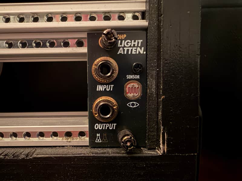 Herzlich Labs 0HP Light Attenuator 2026 - Black image 1