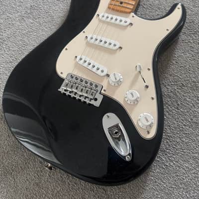 2008 Mexican Standard Fender Stratocaster Black image 3