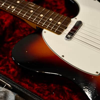 Fender Custom Shop '60 Reissue Telecaster Relic NAMM 2018 Custom Built 3 Tone Sunburst Limited Edition image 13