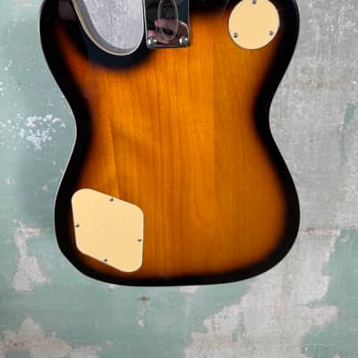 Vintage REVO Series 'Midline' Guitar ~ Two-Tone Sunburst image 11