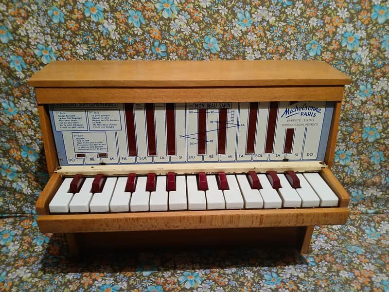 chromatic wooden hammers toy piano Michelsonne Paris 25 keys - very good condition sound family : celesta mustel musical saw martenot Wurlitzer ... image 1