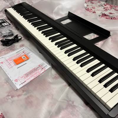Roland FP-10 88-Key Digital Portable Piano 2019 - 2021 - Black image 2