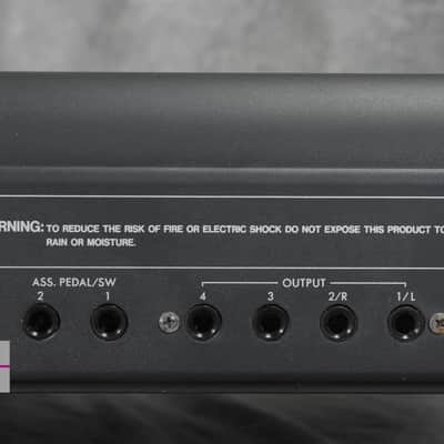 KORG 01/W Music Workstation synthesizer in Good condition. image 19