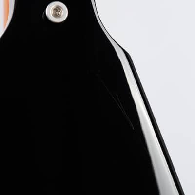 Gibson Flying V 80s, Ebony | Demo image 8