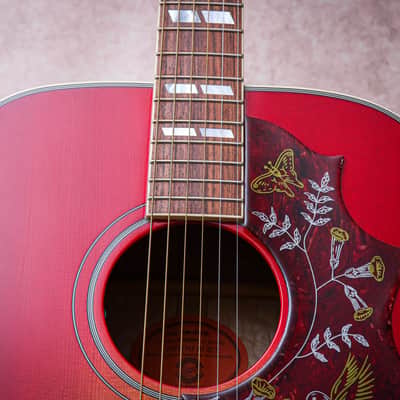 GIBSON USA Custom Shop Custom Hummingbird Quilt #1 of 28 "Heritage Cherry burst" (2008) image 5