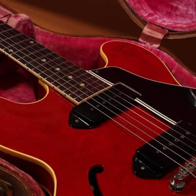 1961 Gibson ES-330 TDC W. Factory Sideways Vibrola - Cherry image 9