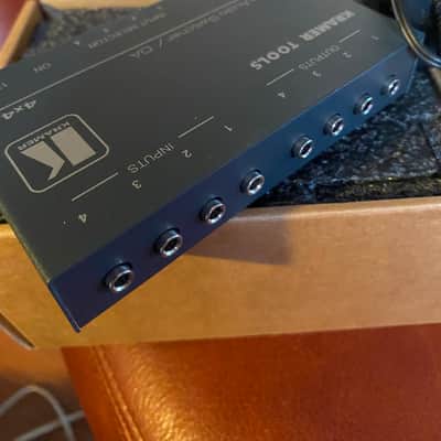 Kramer Tools 4X4A 4 Inputs Audio Switcher / DA image 2