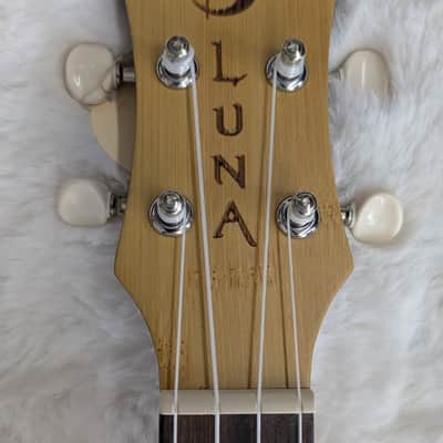 Luna Uke Bamboo Series Concert Size Acoustic Ukulele with Gig Bag image 5