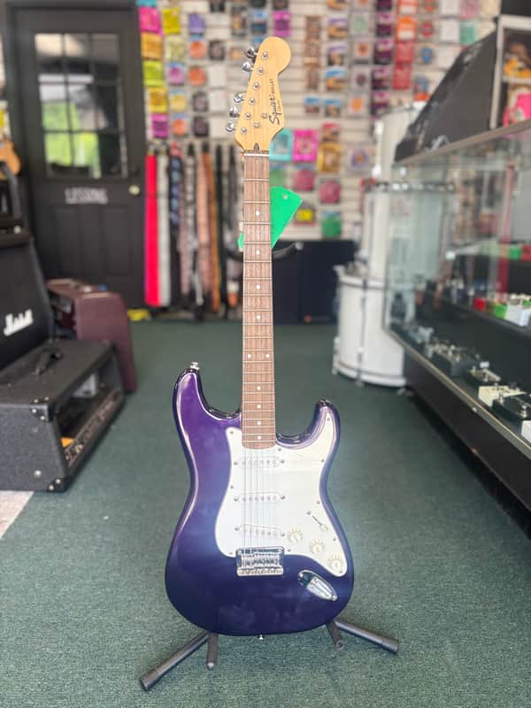 Squier Bullet Stratocaster 2000 - 2005 | Reverb