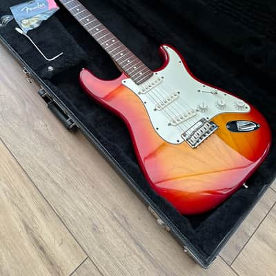 VINTAGE & RARE #001 NAMM Fender Custom Shop Custom Classic Stratocaster image 7