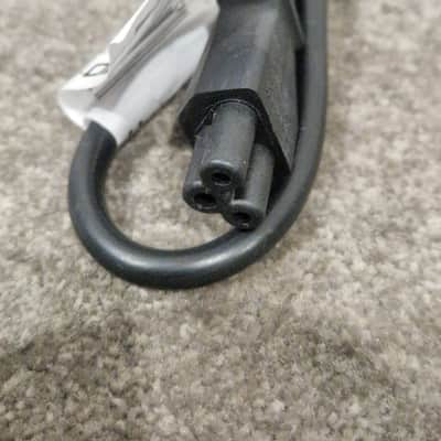 PRO-ELEC C5 Socket TO C14 Adapter Set OF-4 - Reliable Power Conversion - Excellent image 6