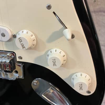 Peavey Predator USA Made Electric Guitar image 8