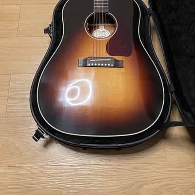 Gibson J-45 Standard (2020 - Present) image 1