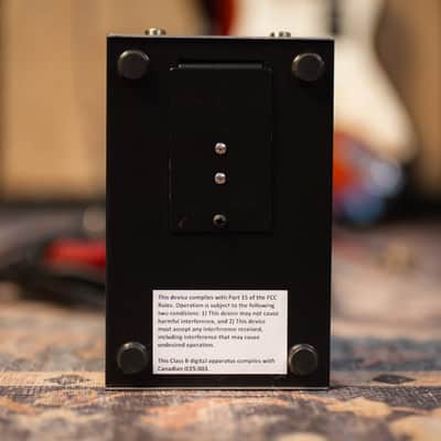 Electro-Harmonix Small Clone Analog Chorus Guitar Pedal image 6