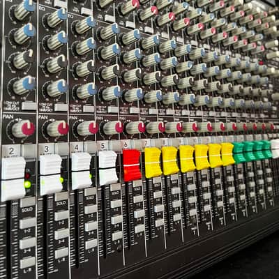 Mixer Mackie 1604 VLZ Pro Made in USA image 2