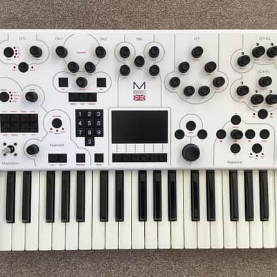 Modal Electronics 001 Hybrid Digital / Analog 2-Voice Synthesizer 2010s - White