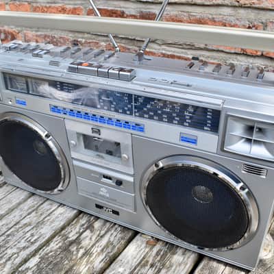 JVC RC-M70LB - Classic Radio Cassette - Ghetto Blaster image 2