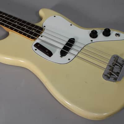 1974 Fender Musicmaster Shortscale Bass Olympic White w/OHSC image 8