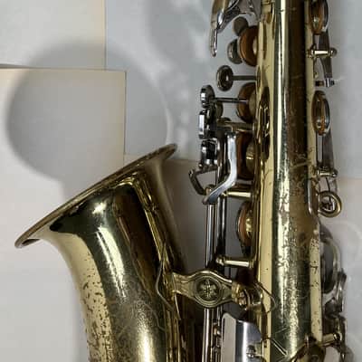 Yamaha YAS-23 Alto Saxophone image 9