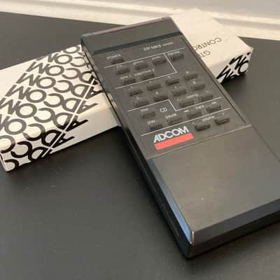ADCOM GTP-500 II  Preamp/Tuner + Remote image 3