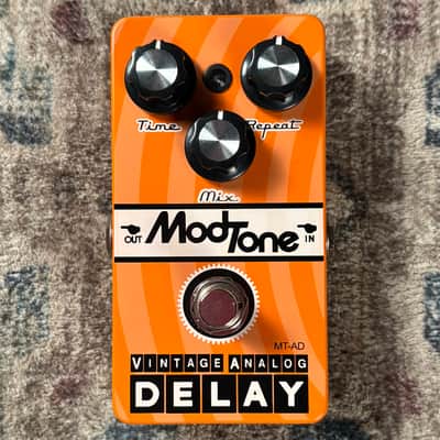 Modtone MT-AD Vintage Analog Delay Guitar Effect Pedal W/ Original Box & Paperwork! image 3