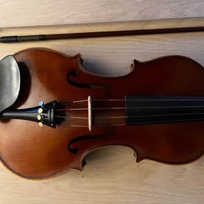 Hidersine Piacenza Violin image 2